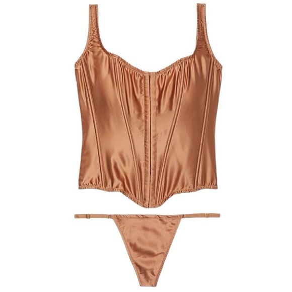 Victoria’s Secret Very Sexy The Classic Silk Corset Set in the Size XLarge - Picture 1 of 3